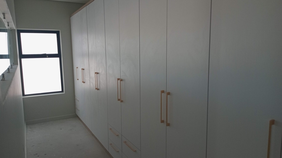 4 Bedroom Property for Sale in Sandown Western Cape